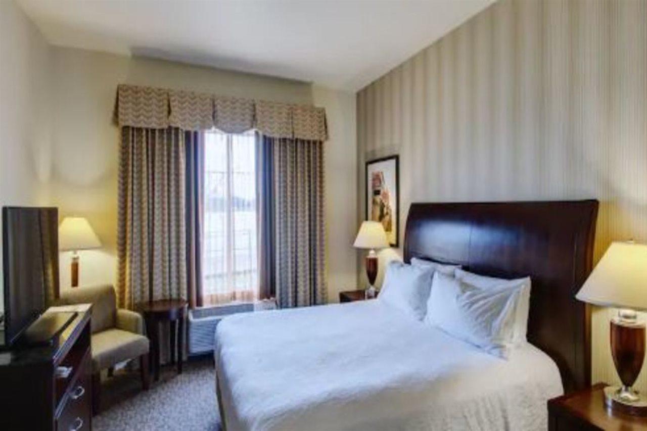 Hilton Garden Inn Granbury Kültér fotó
