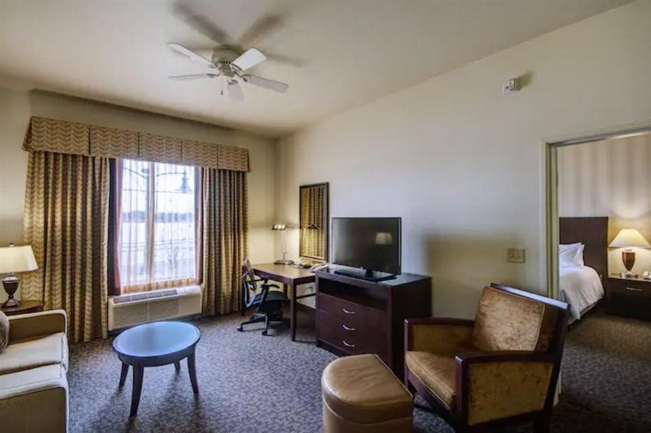 Hilton Garden Inn Granbury Kültér fotó